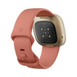 Fitbit Versa 3 altrosa/softgold – Bild 3
