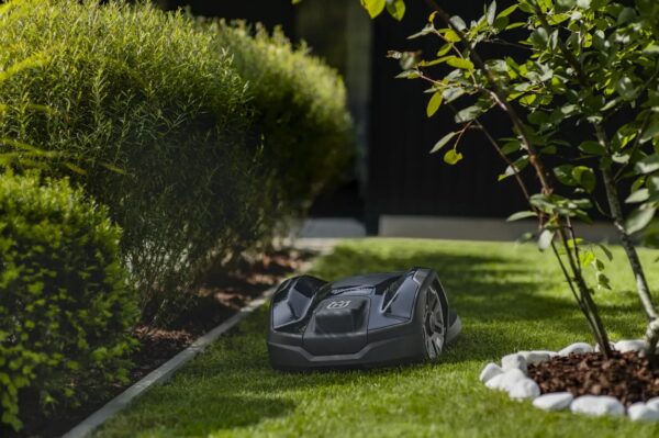 Husqvarna Automower® 305E Nera – Bild 4