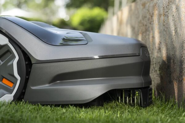 Husqvarna Automower® 305E Nera – Bild 3
