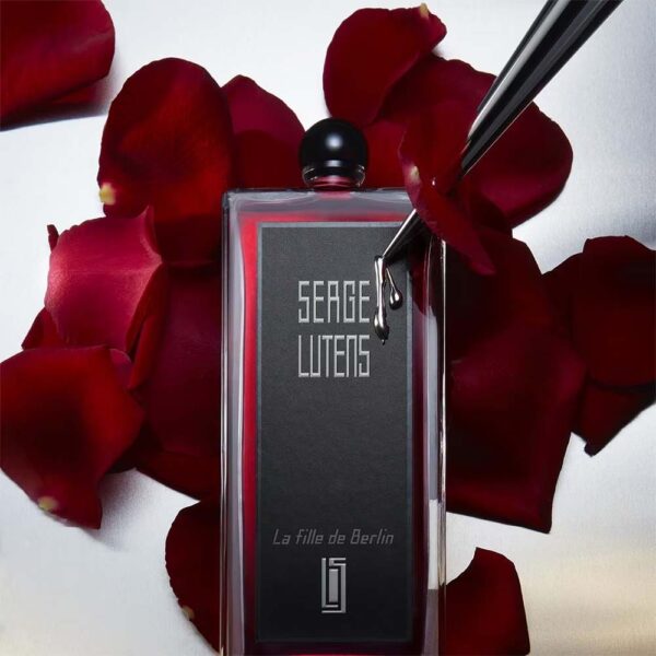 Serge Lutens La Fille de Berlin Eau de Parfum – Bild 3